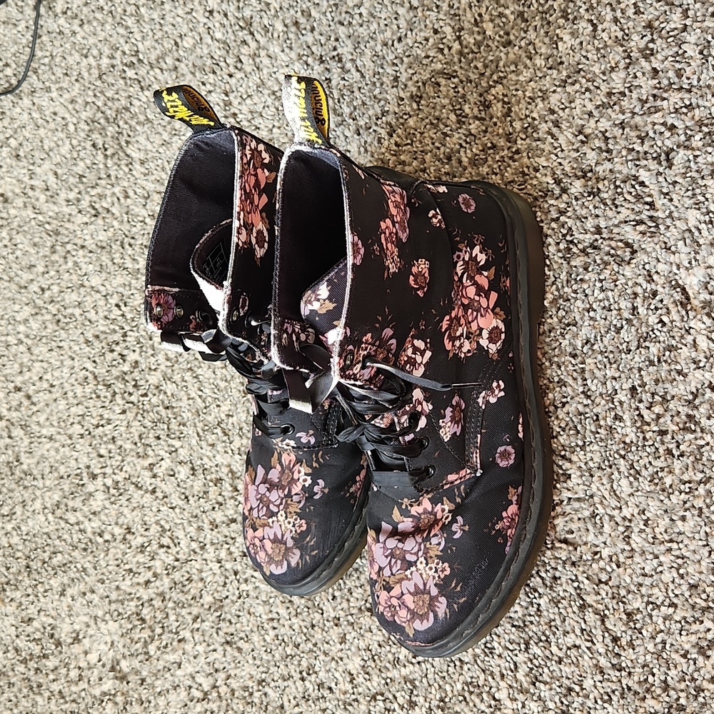 Dr. Martens